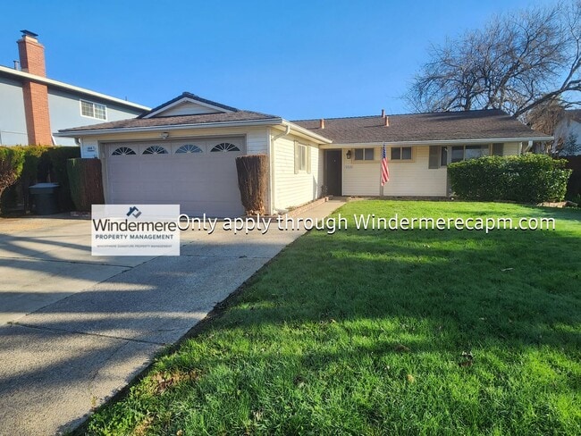 5928 Brett Dr in Sacramento, CA - Building Photo - Building Photo