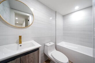 28 Dales Ave, Unit 3 in Jersey City, NJ - Building Photo - Building Photo