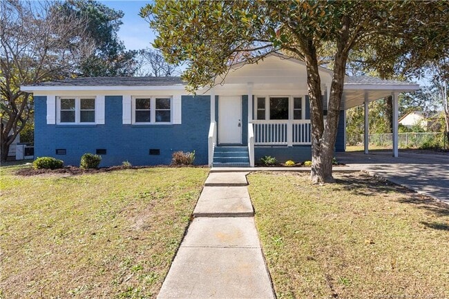 6117 Conaway Dr