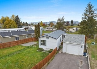 8120 Mourning Dove Dr in Missoula, MT - Building Photo - Building Photo