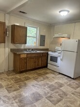 135 1st St in Tupelo, MS - Building Photo - Building Photo