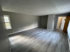 1001 N Tillotson Ave in Muncie, IN - Building Photo - Building Photo