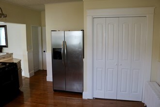 470 South Ave, Unit Lower in Elmira, NY - Foto de edificio - Building Photo