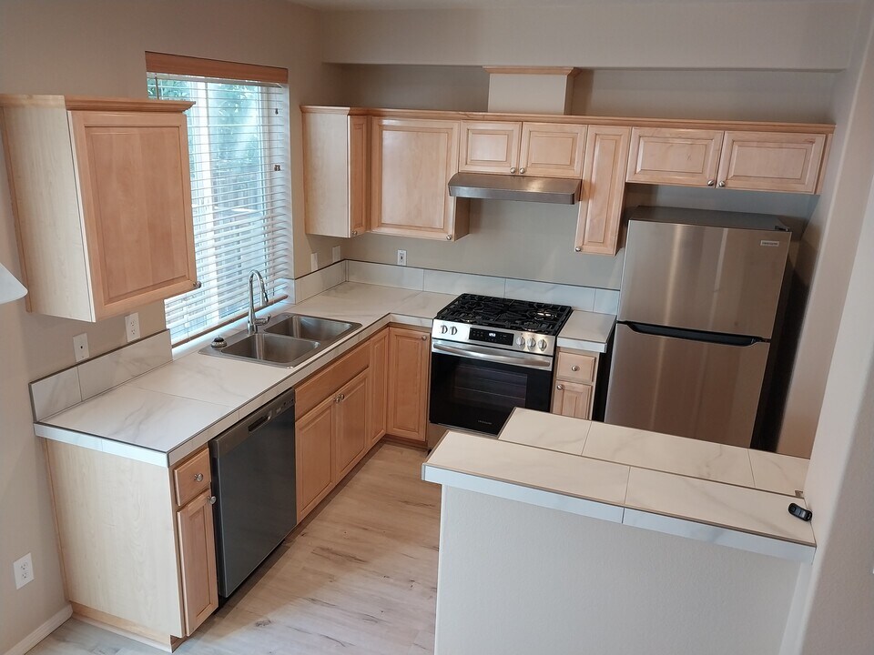 17234 SW Pleasanton Ln in Beaverton, OR - Building Photo