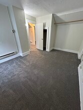 1222 Oxford Ave, Unit #2 in Eau Claire, WI - Building Photo - Building Photo