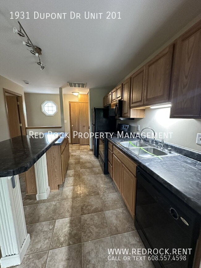property at 1931 Dupont Dr