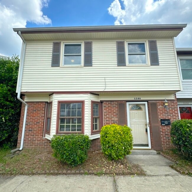 property at 5549 New Colony Dr