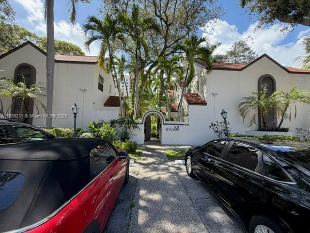 property at 101 NE 8th Ave
