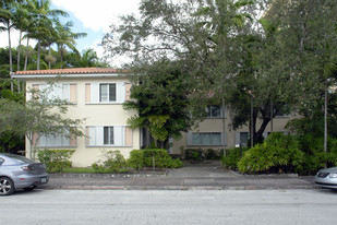 737 Valencia Ave Apartments