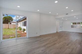 4201 Mizell St in Orlando, FL - Building Photo - Building Photo