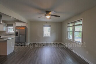 1087 Bexley St in North Charleston, SC - Building Photo - Building Photo