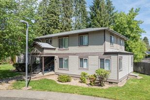 Fresa Park in Dayton, OR - Building Photo