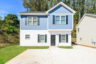 7015 Plott Rd, Unit 1751-15 in Charlotte, NC - Building Photo