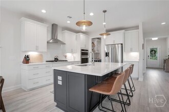 710 Longleaf Dr in Richmond Hill, GA - Building Photo - Building Photo