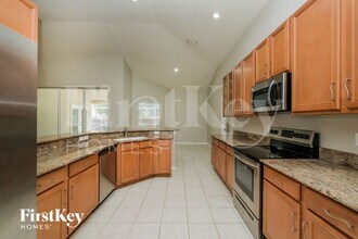 10529 San Travaso Dr in Tampa, FL - Building Photo - Building Photo