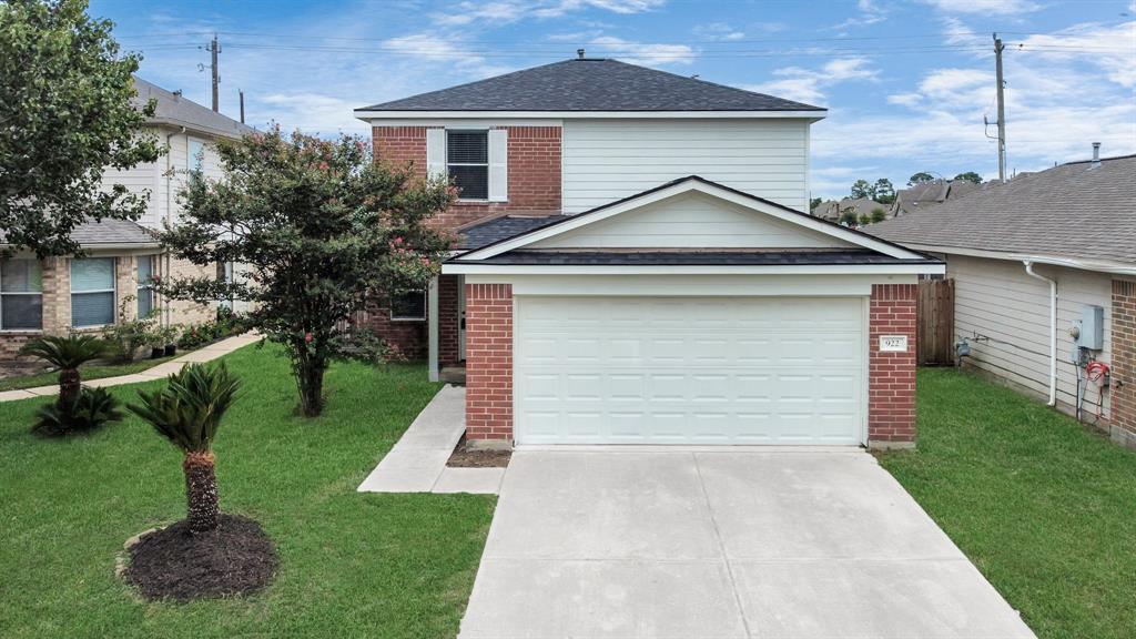 922 Calm Creek Ct in Channelview, TX - Building Photo