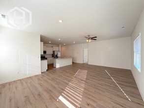 2068 Gadwall Dr in Alabaster, AL - Building Photo - Building Photo