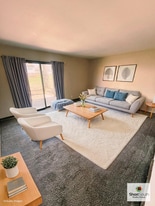 7550 Louise Ave in Jenison, MI - Building Photo