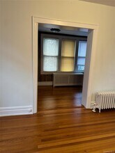 94 Hyatt Ave in Yonkers, NY - Building Photo - Building Photo