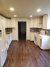 20729 1st Ave S in Normandy Park, WA - Building Photo - Building Photo