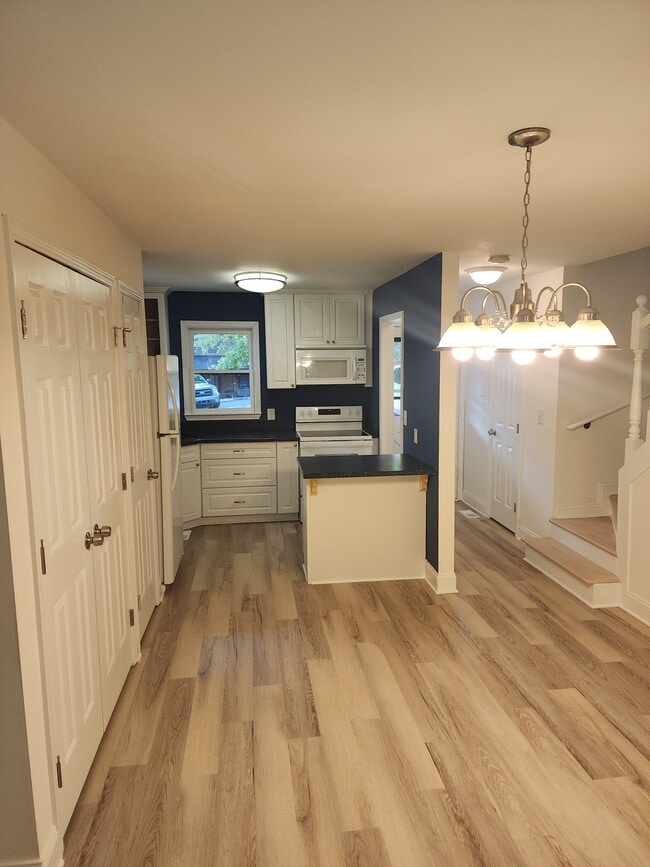 property at 28 Mountain View Ct