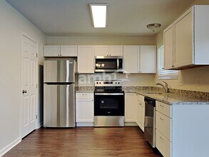 2133 Antoinette Way in Union, KY - Foto de edificio - Building Photo