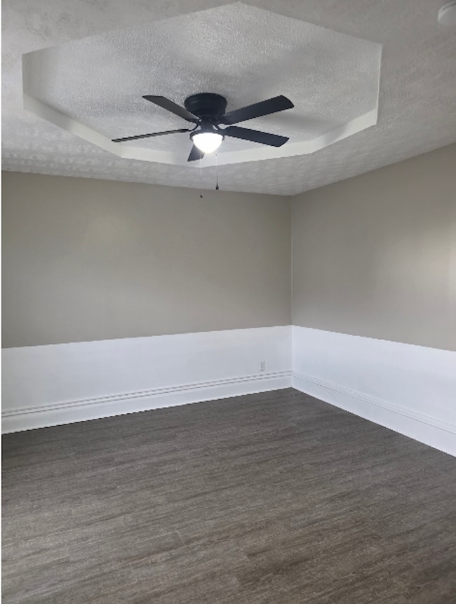 492 E Markison Ave in Columbus, OH - Foto de edificio - Building Photo