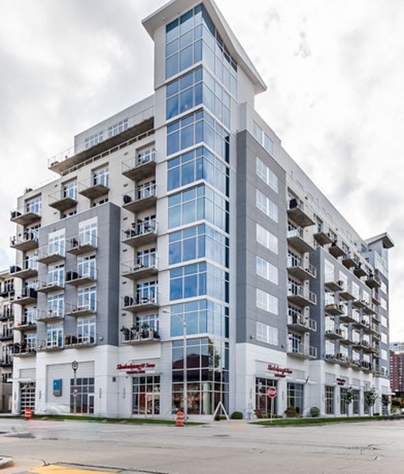 601 E Ogden Ave, Unit 307