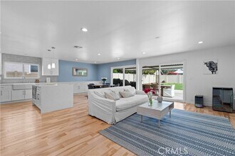 914 Kirkwood Ave in Pasadena, CA - Building Photo - Building Photo