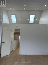 242 Christie St in Toronto, ON - Building Photo - Building Photo
