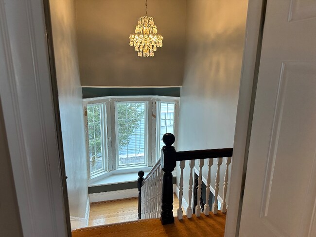 225 Gibson St in Lowell, MA - Foto de edificio - Building Photo