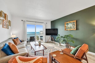 3857 Indian Trail in Destin, FL - Building Photo
