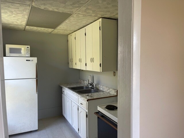 4302 Lakeside Dr in Bemus Point, NY - Building Photo - Building Photo
