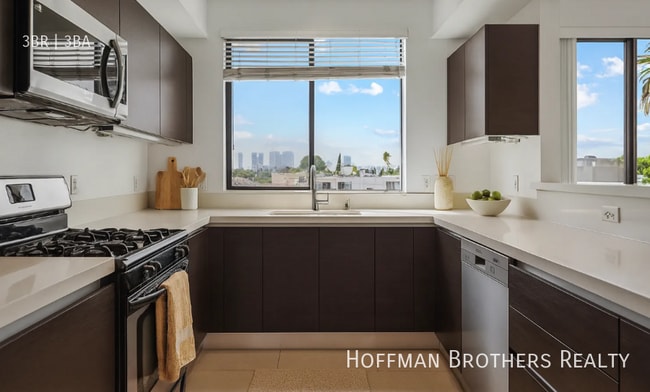 858 S Bedford St, Unit 404