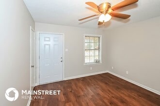4229 Forest View Dr in Memphis, TN - Building Photo - Building Photo