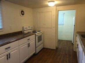 603 NE Campus St in Pullman, WA - Foto de edificio - Building Photo