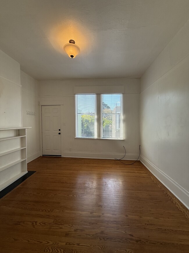 property at 1724 Waller St