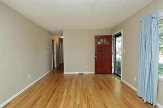 1166 Trent Blvd in Lexington, KY - Building Photo - Building Photo
