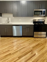 5031 N Harding Ave in Chicago, IL - Building Photo - Building Photo