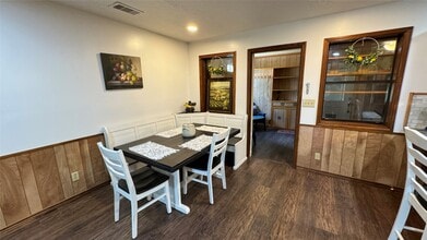 318 Baletka Blvd in Livingston, TX - Building Photo - Building Photo