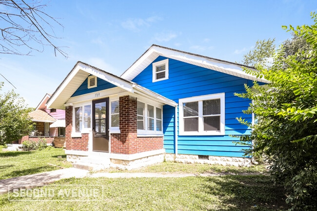 property at 1709 N Tacoma Ave