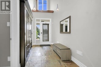 15 Marwood Ct in Ottawa, ON - Building Photo - Building Photo