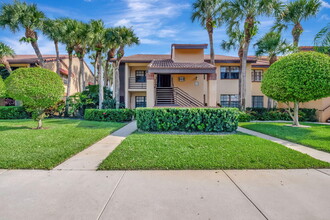 6450 Aspen Glen Cir in Boynton Beach, FL - Foto de edificio - Building Photo