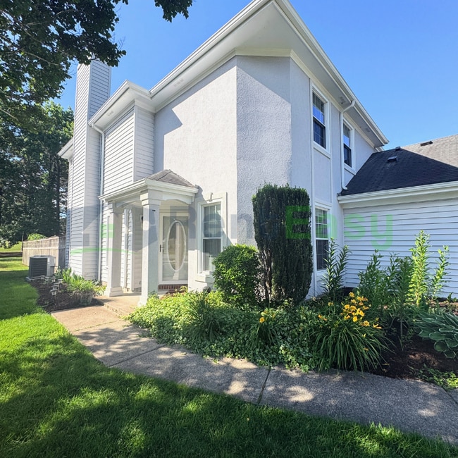 1035 Shoal Creek Trail in Chesapeake, VA - Building Photo - Building Photo