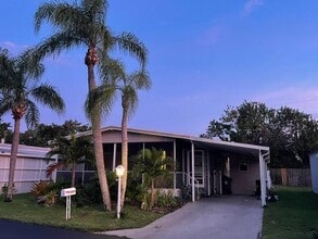 3409 Lake Overlook Pl in Atlantis, FL - Building Photo - Building Photo