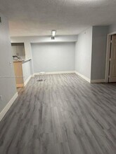 677 SW 111th Ave in Pembroke Pines, FL - Building Photo - Building Photo