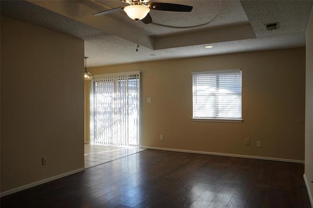 2411 Miguel Ln in Arlington, TX - Building Photo - Building Photo