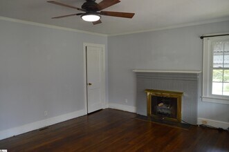614 S Mountain View Rd in Greer, SC - Building Photo - Building Photo
