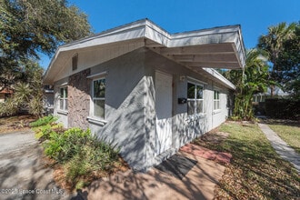410 Snyder Dr in Cocoa, FL - Building Photo - Building Photo