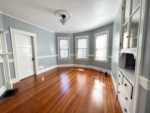 18 Romsey St in Boston, MA - Building Photo - Building Photo